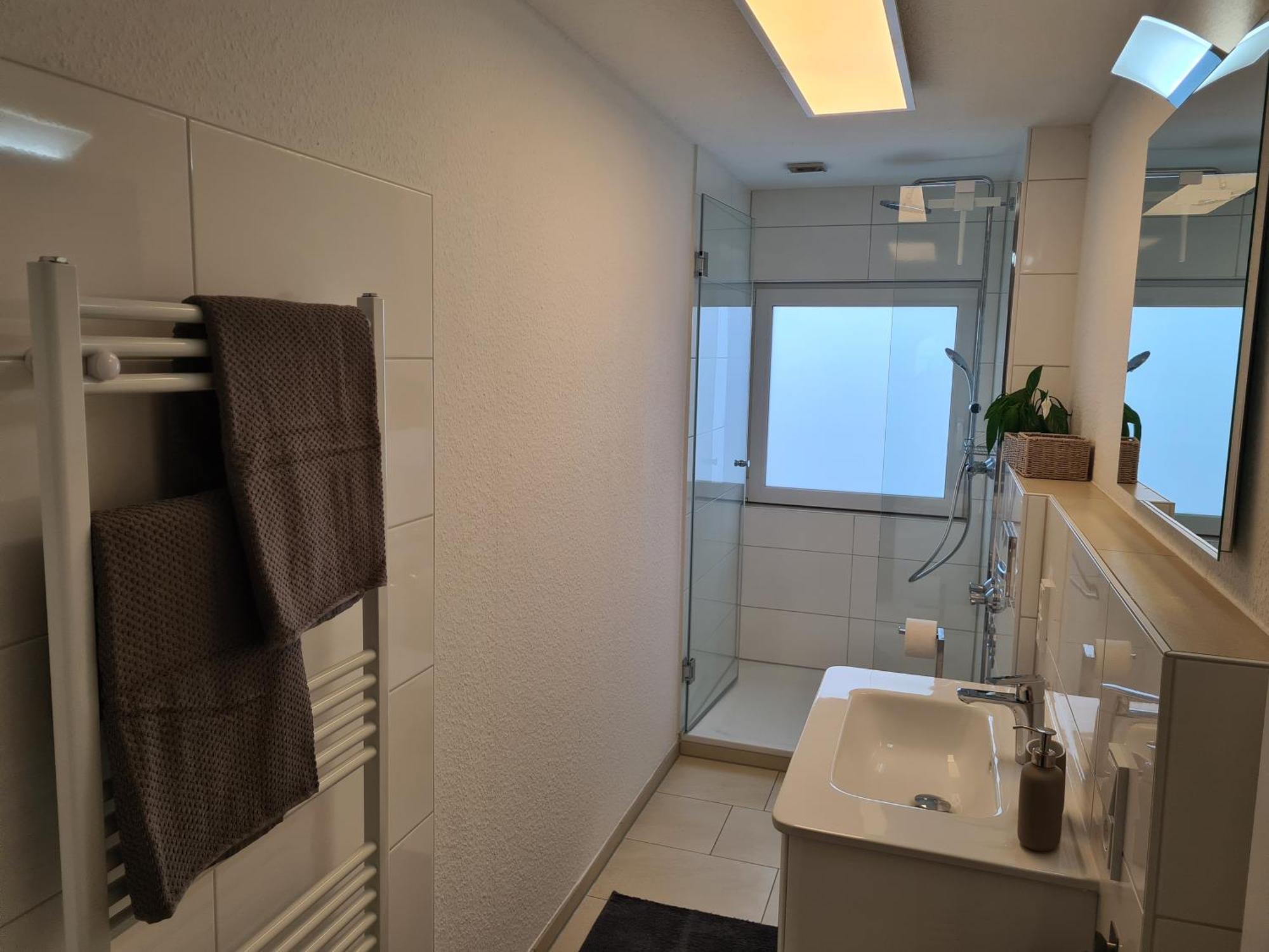 Ferienwohnung In Erftstadt 2 Min Fusslaeufig Zum Bahnhof, Phantasialand, Koeln, Koeln Messe, Eifel Zewnętrze zdjęcie